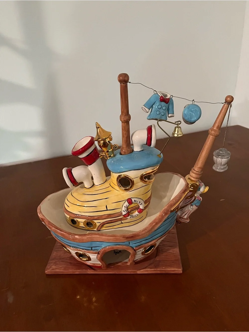 Donald Duck Ceramic Boat Tea Light Candle Holder